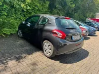 Gebraucht Peugeot 208 95 PS (69 kW) 2012 Kleinwagen