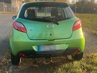 Second-hand Mazda 2 103 CP (75 kW) 2009 Verde Hatchback
