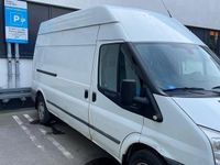 Gebraucht Ford Transit Trend 125 PS (91 kW) 2013 Weiß Van / Kleinbus
