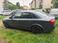 Gebraucht Audi A4 Basis 131 PS (96 kW) 2002 Grau Limousine