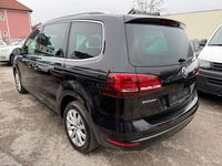 Gebraucht VW Sharan Highline 150 PS (110 kW) 2019 Schwarz Van / Kleinbus