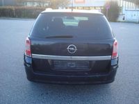 Gebraucht Opel Astra Innovation 90 PS (66 kW) 2008 Schwarz Limousine