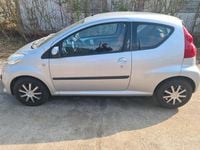 Gebraucht Peugeot 107 68 PS (50 kW) 2008 Kleinwagen