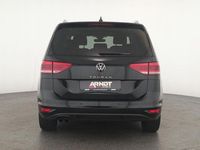 Gebraucht VW Touran Highline 150 PS (110 kW) 2025 Deep black perleffekt Van / Kleinbus