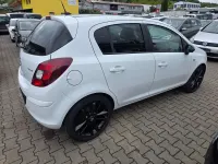 Używany Opel Corsa Color Edition 101 KM (74 kW) 2014 Biały Hatchback