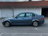 Gebraucht BMW 320 150 PS (110 kW) 1999 Blau Limousine