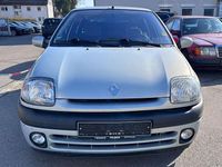 Gebraucht Renault Clio II 90 PS (66 kW) 1999 Grau boreal Kleinwagen