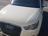 Gebraucht Audi A1 105 PS (77 kW) 2010 Weiß Kleinwagen