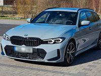 Gebraucht BMW 330 Shadowline 245 PS (180 kW) 2024 Grau Kombi