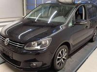Gebraucht VW Touran Style 140 PS (102 kW) 2012 Schwarz Van / Kleinbus