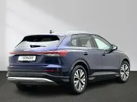 Gebraucht Audi Q4 e-tron Ambiente 150 kW (204 PS) 2023 Navarrablau metallic SUV