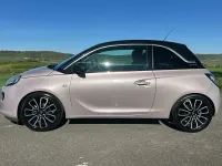 Usata Opel Adam 90 CV (66 kW) 2014 Viola Utilitaria