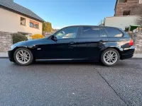 Gebraucht BMW 320 184 PS (135 kW) 2011 Schwarz Kombi