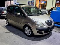 Gebraucht Lancia Musa 95 PS (69 kW) 2005 Braun Van / Kleinbus