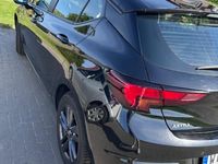 Gebraucht Opel Astra 105 PS (77 kW) 2019 Schwarz Kleinwagen
