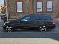 Gebraucht Mercedes E350 351 PS (258 kW) 2015 Schwarz Kombi