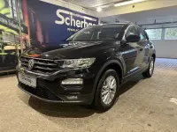 Second-hand VW T-Roc Basis 150 CP (110 kW) 2018 Negru SUV