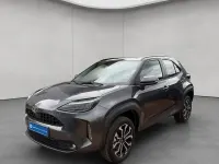 Neu Toyota Yaris Cross 130 PS (95 kW) 2026 Grau SUV