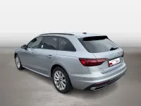 Używany Audi A4 Advanced 204 KM (150 kW) 2022 Srebrny Kombi