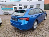 Gebraucht Skoda Octavia Ambition 150 PS (110 kW) 2024 Blau Kombi