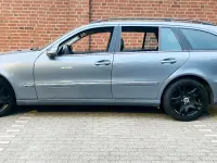 Gebraucht Mercedes E500 306 PS (225 kW) 2003 Blau Kombi