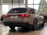 Gebraucht Mercedes E220 All-Terrain 197 PS (144 kW) 2024 Grau Kombi
