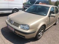 Gebraucht VW Golf IV Edition 116 PS (85 kW) 2001 Gold Limousine