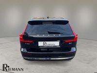 Gebraucht Volvo V60 Plus 197 PS (144 kW) 2022 Schwarz Kombi