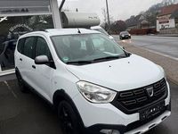 Gebraucht Dacia Lodgy Stepway 131 PS (96 kW) 2020 Weiß Van / Kleinbus