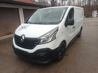 Gebraucht Renault Trafic Komfort 145 PS (106 kW) 2017 Weiß Van / Kleinbus