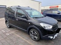 Gebraucht Dacia Dokker Stepway 90 PS (66 kW) 2018 Schwarz Van / Kleinbus