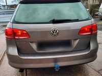 Gebraucht VW Passat 122 PS (89 kW) 2011 Silber Kombi