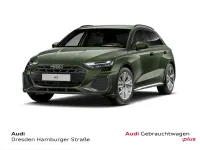 Usado Audi A3 S-Line 204 HP (150 kW) 2025 Verde Sedan
