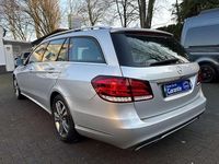 Gebraucht Mercedes E200 Avantgarde 136 PS (100 kW) 2015 Iridiumsilber Kombi