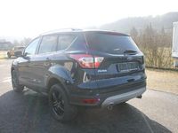 Gebraucht Ford Kuga Cool & Connect 120 PS (88 kW) 2019 Blau SUV