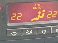 Gebraucht Peugeot 207 73 PS (53 kW) 2011 Rot Limousine