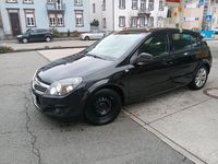 Gebraucht Opel Astra 140 PS (102 kW) 2009 Schwarz Kleinwagen