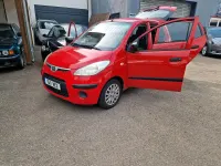 Gebraucht Hyundai i10 67 PS (49 kW) 2009 Rot Kleinwagen