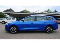 Usata Ford Focus Titanium 116 CV (85 kW) 2023 Blu Station wagon