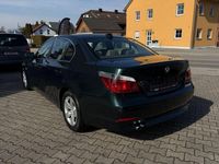 Gebraucht BMW 525 Sport Line 192 PS (141 kW) 2004 Grün Limousine