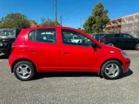 Gebraucht Toyota Yaris 65 PS (47 kW) 2004 Rot Kleinwagen