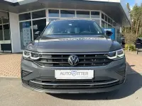 Gebraucht VW Tiguan Move 150 PS (110 kW) 2023 Delfingrau metallic (metallic) SUV