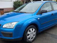 Second-hand Ford Focus 100 CP (73 kW) 2006 Albastru Berlinǎ