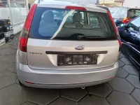 Gebraucht Ford Fiesta Trend 69 PS (50 kW) 2003 Silber Kleinwagen