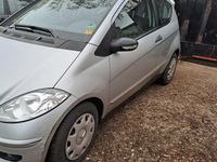 Gebraucht Mercedes A180 109 PS (80 kW) 2006 Silber Kleinwagen
