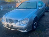 Gebraucht Mercedes C200 136 PS (100 kW) 2005 Silber Coupé