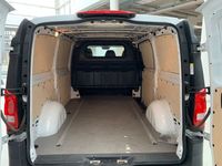 Gebraucht Mercedes e-Vito 85 kW (116 PS) 2020 Weiß Van / Kleinbus