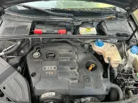Gebraucht Audi A4 140 PS (102 kW) 2004 Blau Kombi