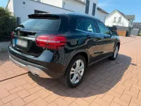 Gebraucht Mercedes GLA220 176 PS (129 kW) 2017 Schwarz SUV