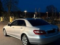 Gebraucht Mercedes E220 170 PS (125 kW) 2010 Silber Limousine